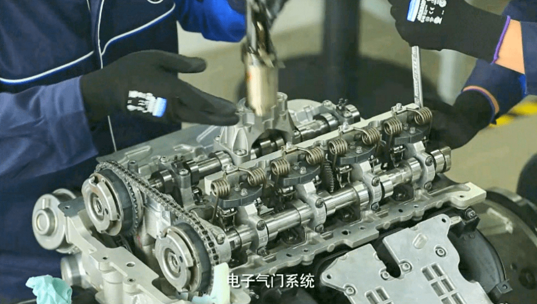 📂宝马BMW | 原厂培训 F系G系的常见维修操作技巧及诊断视频 发动机拆装 变速箱诊断 电池维护 油箱滤清器拆装 高压燃油油路拆装 更换气门油封 空调检漏 安装调整正时(6G)