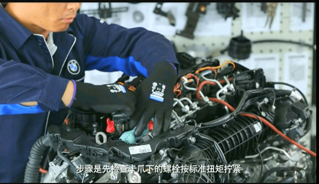 📂宝马BMW | 原厂培训 F系G系的常见维修操作技巧及诊断视频 发动机拆装 变速箱诊断 电池维护 油箱滤清器拆装 高压燃油油路拆装 更换气门油封 空调检漏 安装调整正时(6G)