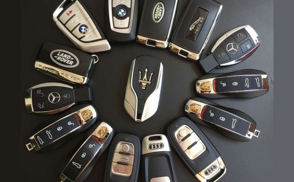 📂钥匙匹配 | 教程 2024年 汽车钥匙匹配从零实际操作 高清详细教程_37节（4.5G）[钥匙全丢 全丢开齿 芯片拷贝 遥控生成 芯片拆卸 数据读写]